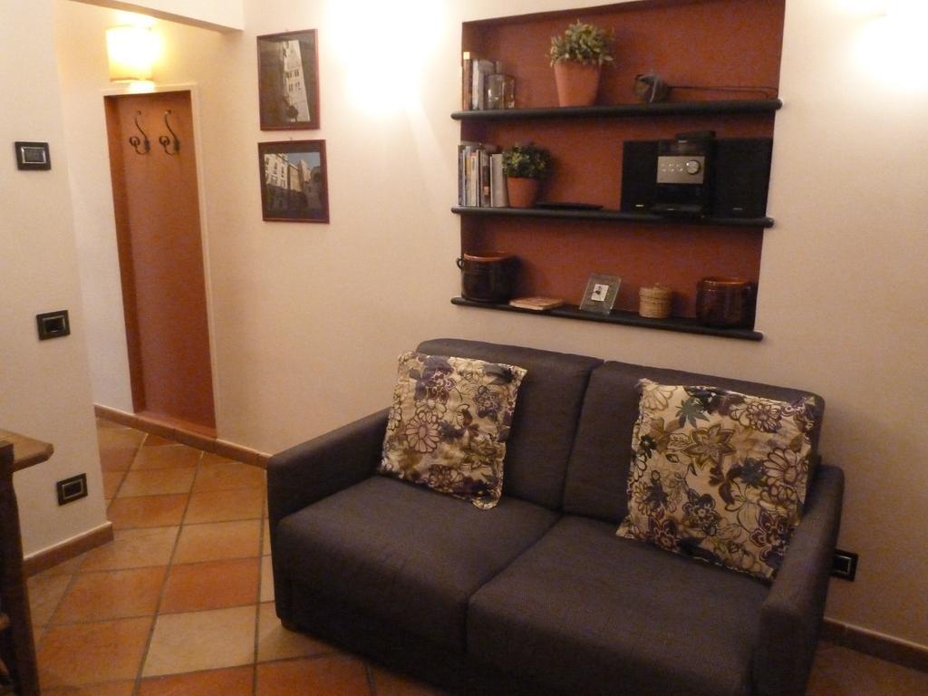 Casa Orefici, 4 Apartments In Front Of Aquarium! Janov Exteriér fotografie