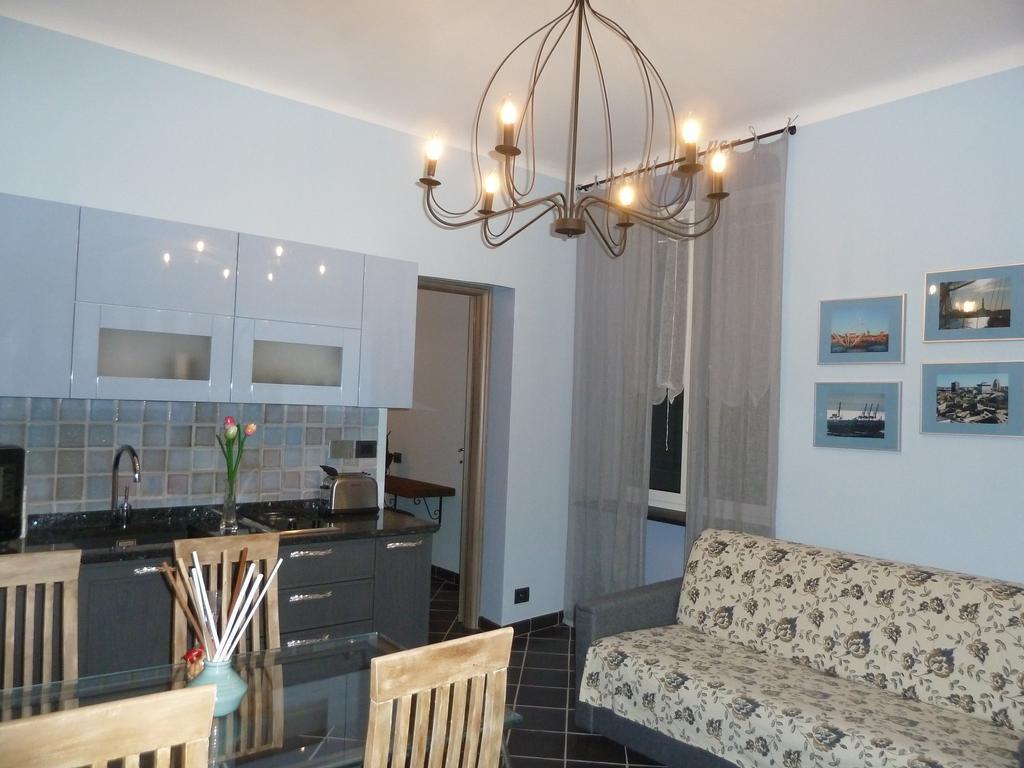 Casa Orefici, 4 Apartments In Front Of Aquarium! Janov Exteriér fotografie